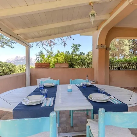 Beachfront -private Garden And Tavolara Views * Porto San Paolo (Sardinia)