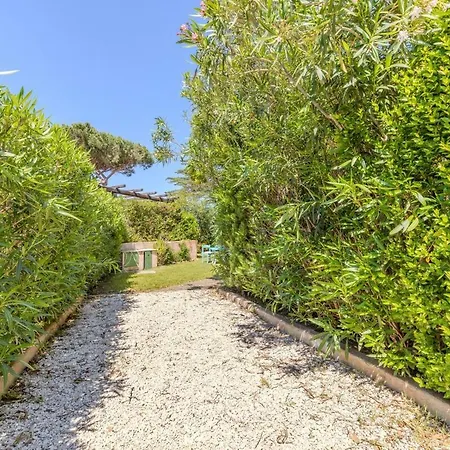 Beachfront -private Garden And Tavolara Views Apartment Porto San Paolo (Sardinia)