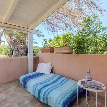 Apartmán Beachfront -private Garden And Tavolara Views *